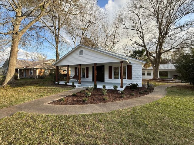 1340 Georgia Avenue, Baker, FL 32531