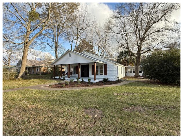 1340 Georgia Avenue, Baker, FL 32531