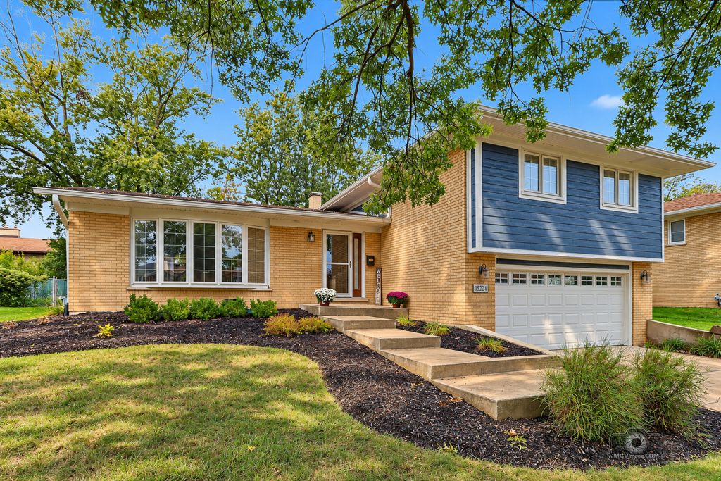 15224 Walnut Road, Oak Forest, IL 60452 — exterior