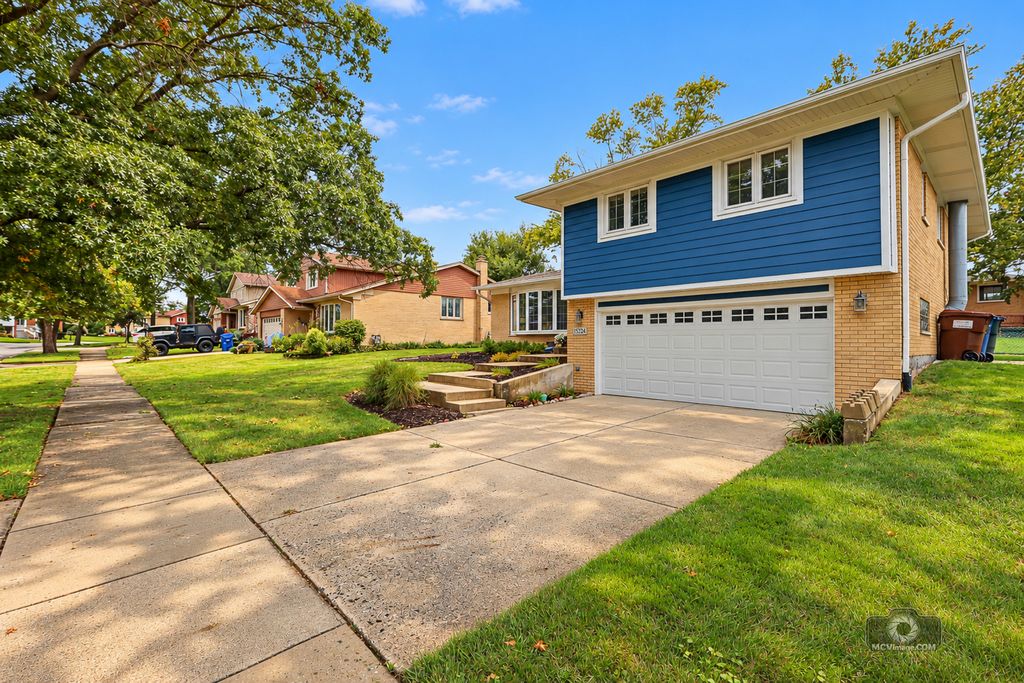 15224 Walnut Road, Oak Forest, IL 60452 — photo 2