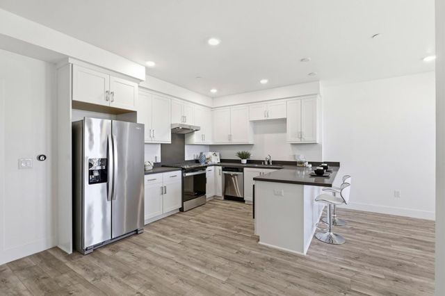 42111 Osgood Road 411, Fremont, CA 94539