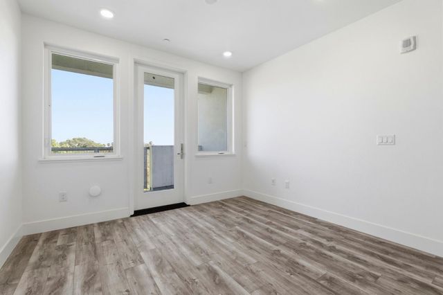 42111 Osgood Road 411, Fremont, CA 94539