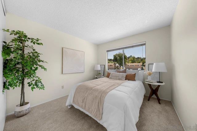 995 Amistad Pl D, El Cajon, CA 92019