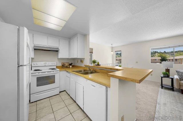 995 Amistad Pl D, El Cajon, CA 92019