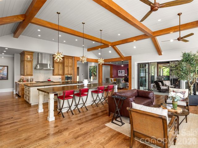 334 Walnut Valley Parkway, Arden, NC 28704