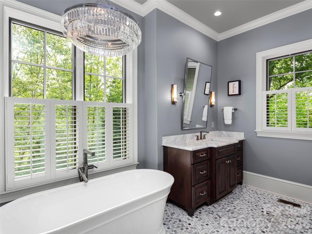 334 Walnut Valley Parkway, Arden, NC 28704