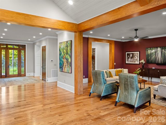 334 Walnut Valley Parkway, Arden, NC 28704