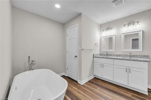 1618 Belafonte DR, Portsmouth, VA 23701