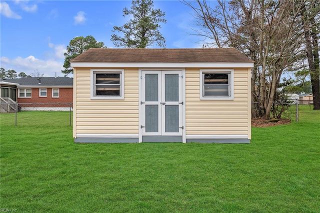 1618 Belafonte DR, Portsmouth, VA 23701