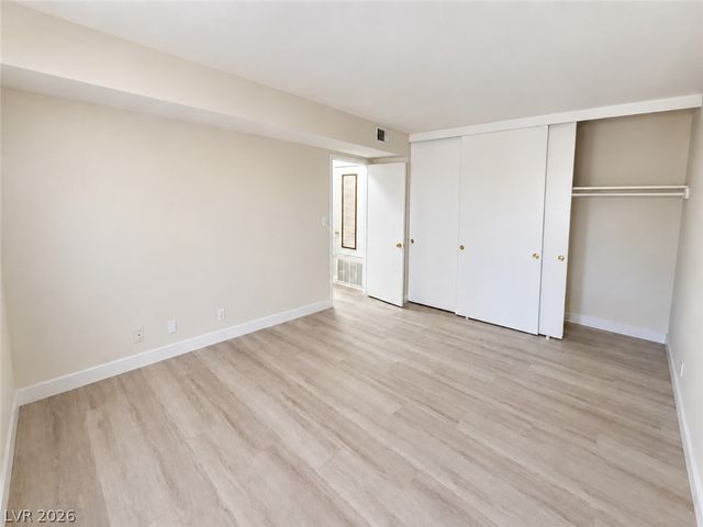 3120 South Eastern Avenue 11, Las Vegas, NV 89169
