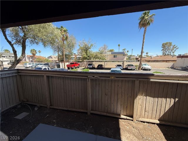 3120 South Eastern Avenue 11, Las Vegas, NV 89169