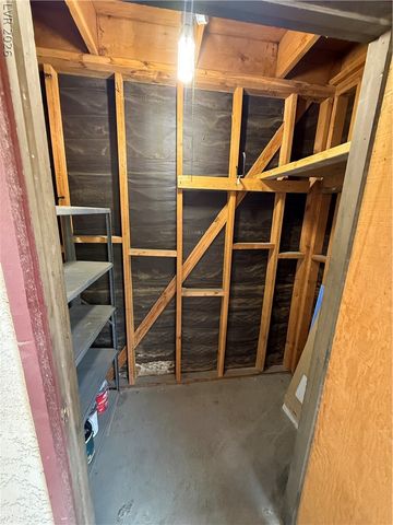 3120 South Eastern Avenue 11, Las Vegas, NV 89169