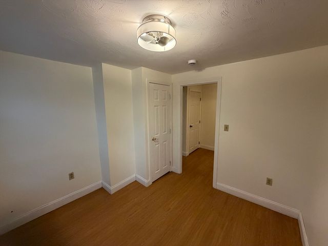15 Chestnut 1, Stoughton, MA 02072