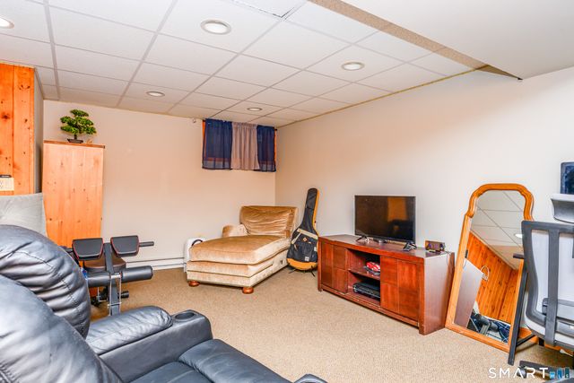 5 Upper Commons, Woodbury, CT 06798