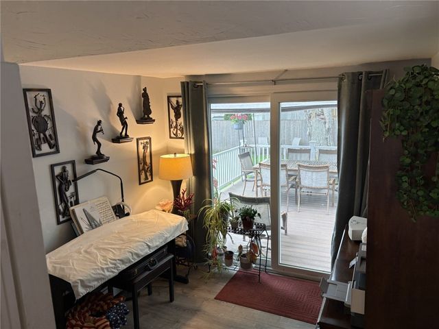 353 MASSASOIT Avenue, East Providence, RI 02914