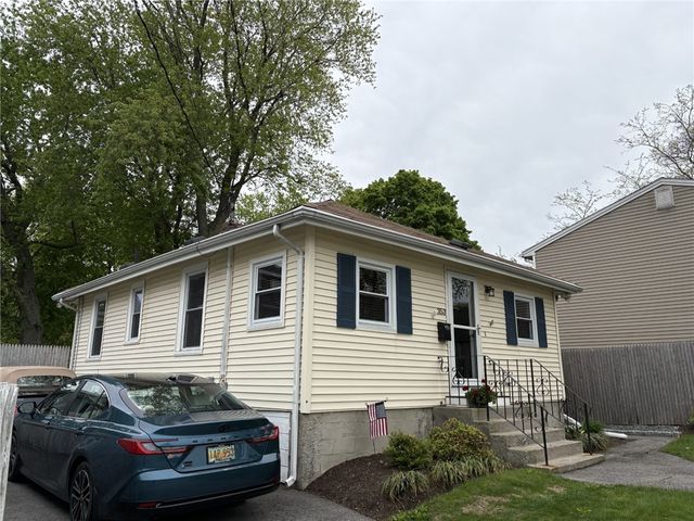 353 MASSASOIT Avenue, East Providence, RI 02914