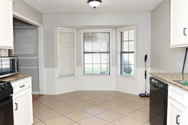 9421 Leaside Way, Shreveport, LA 71118
