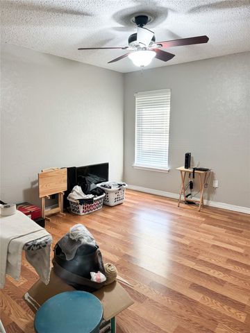 9421 Leaside Way, Shreveport, LA 71118