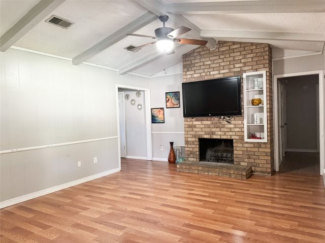 9421 Leaside Way, Shreveport, LA 71118