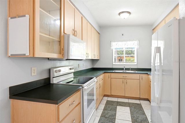 5405 10TH AVENUE S, Gulfport, FL 33707