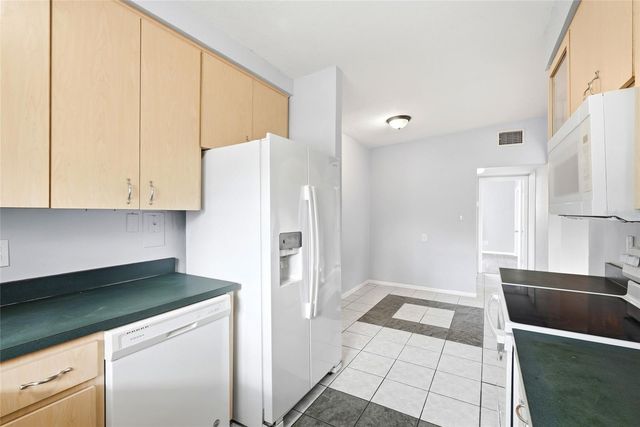 5405 10TH AVENUE S, Gulfport, FL 33707
