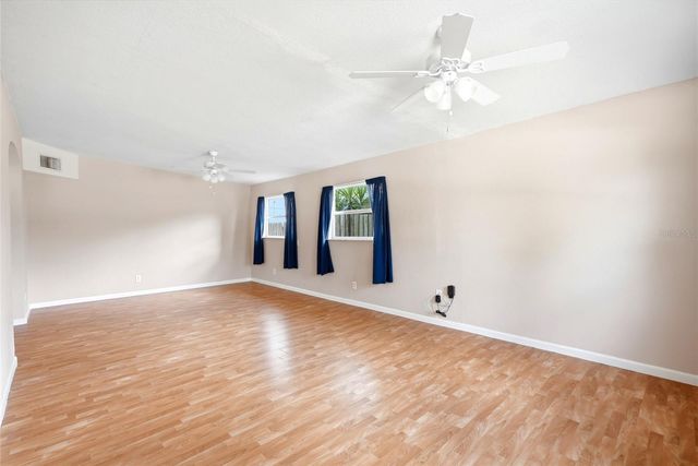 5405 10TH AVENUE S, Gulfport, FL 33707