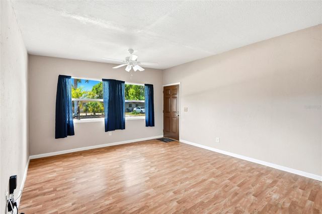 5405 10TH AVENUE S, Gulfport, FL 33707
