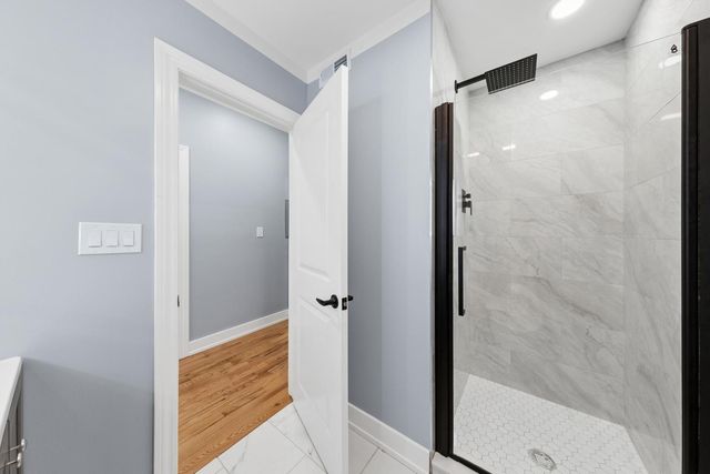 2233 S Spaulding Avenue, Chicago, IL 60623