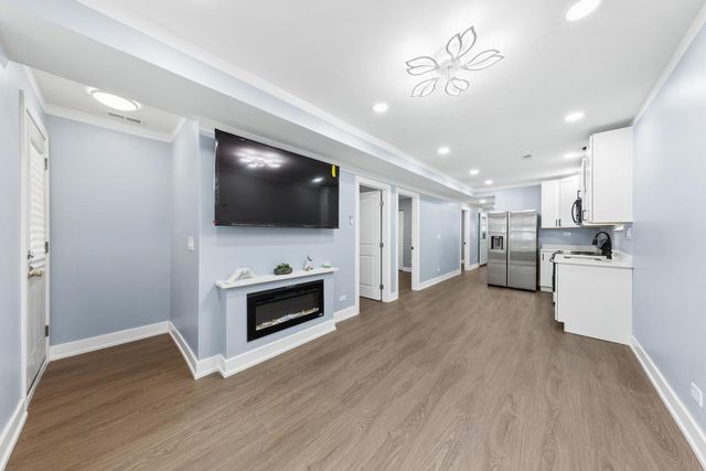 2233 S Spaulding Avenue, Chicago, IL 60623