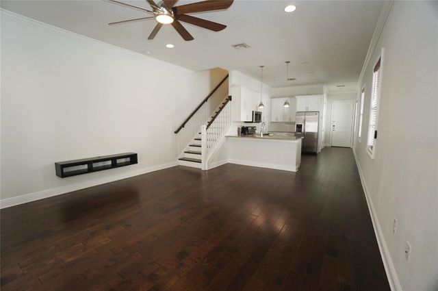 4250 W CARMEN STREET, Tampa, FL 33609