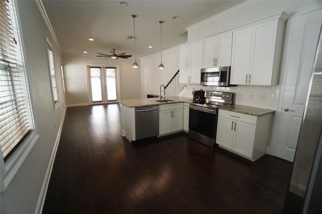 4250 W CARMEN STREET, Tampa, FL 33609