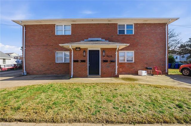 9626 10th View St Apt D, Norfolk, VA 23503