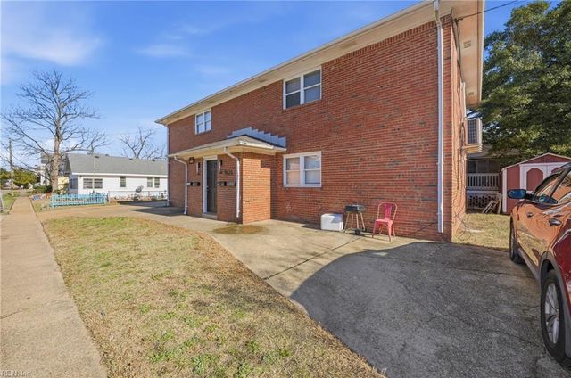 9626 10th View St Apt D, Norfolk, VA 23503