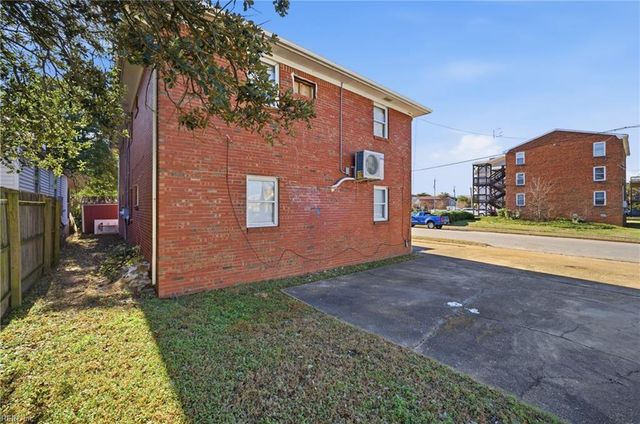 9626 10th View St Apt D, Norfolk, VA 23503