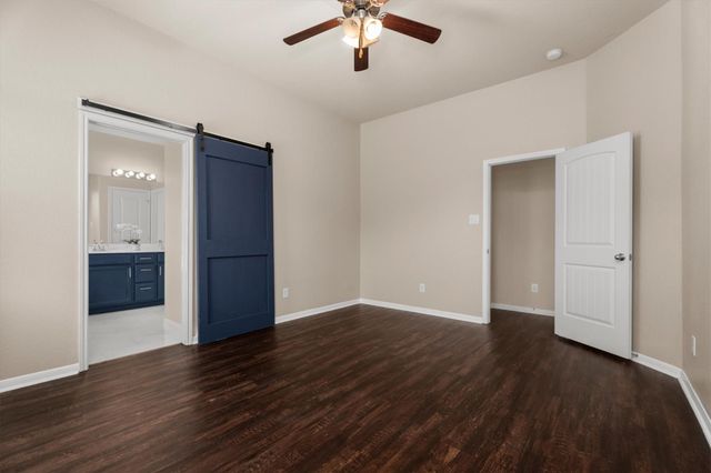 8911 Finnery Drive, Tomball, TX 77375