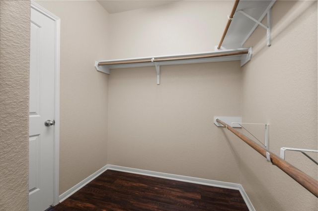 8911 Finnery Drive, Tomball, TX 77375