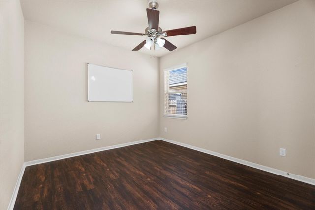 8911 Finnery Drive, Tomball, TX 77375