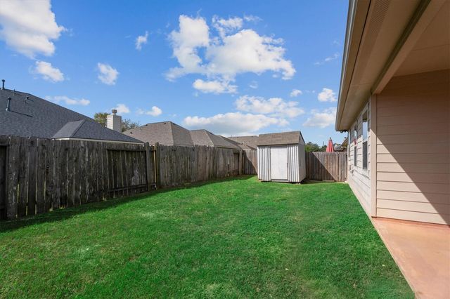 8911 Finnery Drive, Tomball, TX 77375