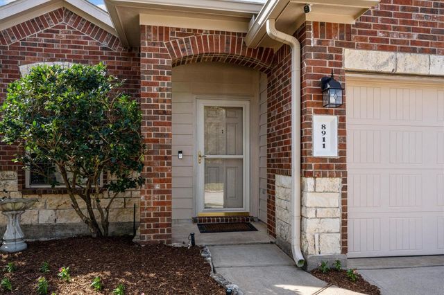 8911 Finnery Drive, Tomball, TX 77375