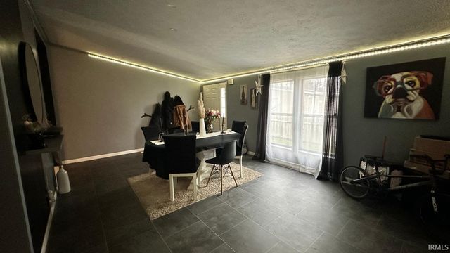 904 S 14Th Street, Goshen, IN 46526