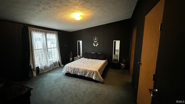 904 S 14Th Street, Goshen, IN 46526