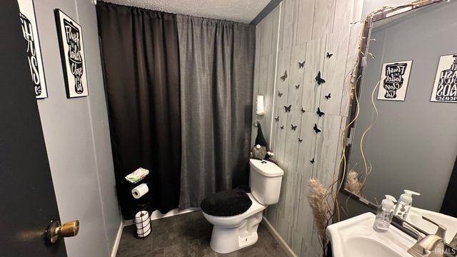 904 S 14Th Street, Goshen, IN 46526