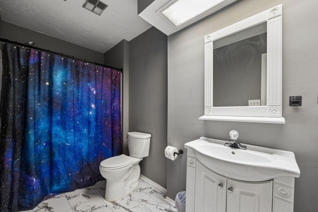 7311 Chasewood Drive, Houston, TX 77489