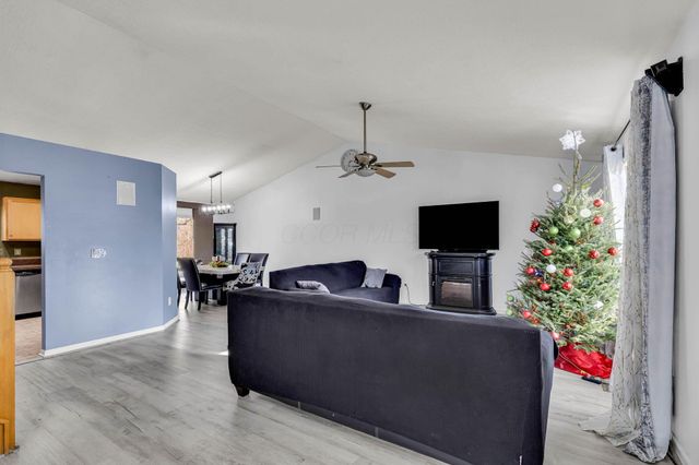 5590 Westerville Crossing Drive, Westerville, OH 43081