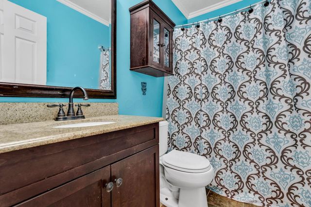 5590 Westerville Crossing Drive, Westerville, OH 43081