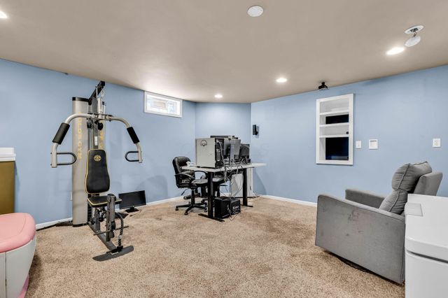 5590 Westerville Crossing Drive, Westerville, OH 43081