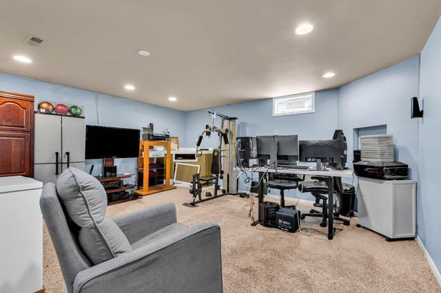 5590 Westerville Crossing Drive, Westerville, OH 43081