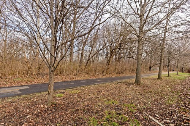 5590 Westerville Crossing Drive, Westerville, OH 43081