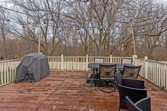 5590 Westerville Crossing Drive, Westerville, OH 43081