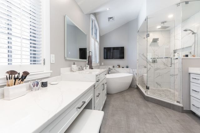 46 Blackburnian Road, Weston, MA 02493